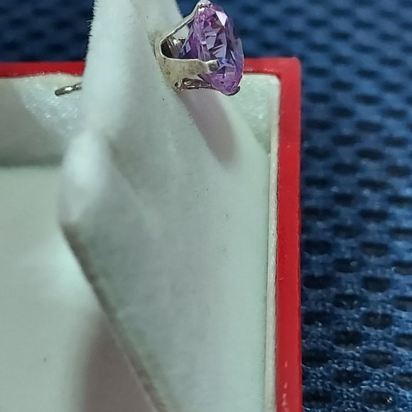 Single Sterling Pink Tourmaline 5mm earring stud - Picture 2 of 6